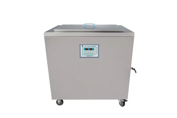 Isıtmalı Endüstriyel Ultrasonik Banyo (273 L · 1200×650×350 mm hazne · 6000 W · 28 kHz · 10 kW ısıtma) — SB-6000DT · Scientz