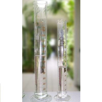 Dereceli Ölçü Silindiri (Mezür) · Cam · 100 mL — 40300VG0100 · Alla France