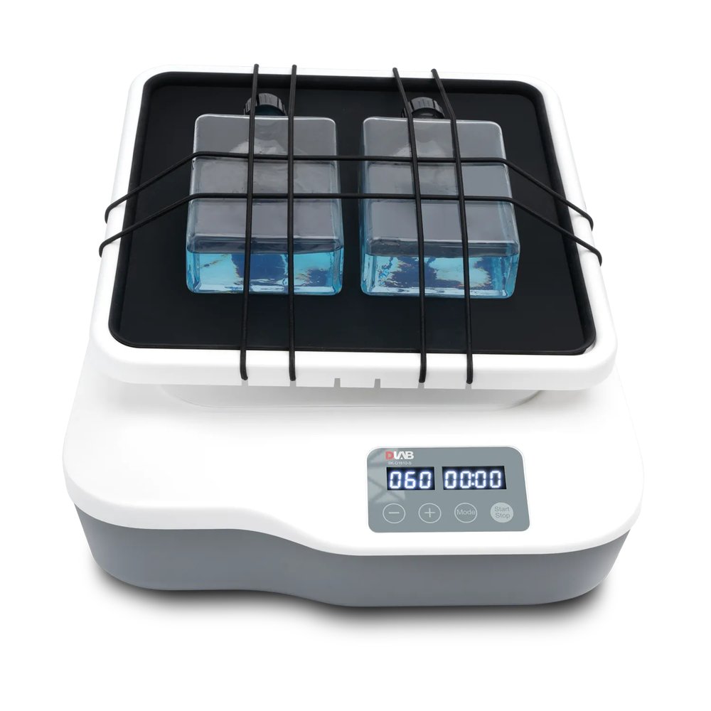 3D Çalkalayıcı (Sabit Eğim, Kaymaz Silikon Tabla) · SK-D1810-S · DLAB