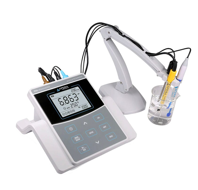 pH · İletkenlik Ölçer · Masaüstü çok-hassas — Apera PC820, LabSen 211 + BPB 2401T-F iki elektrot dahil