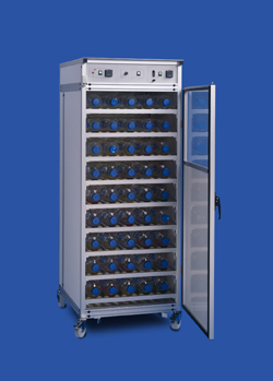 Rulo Şişe İnkübatörü (90 Şişe, Tekerlekli) — INCUDRIVE 90 · schuett-biotec