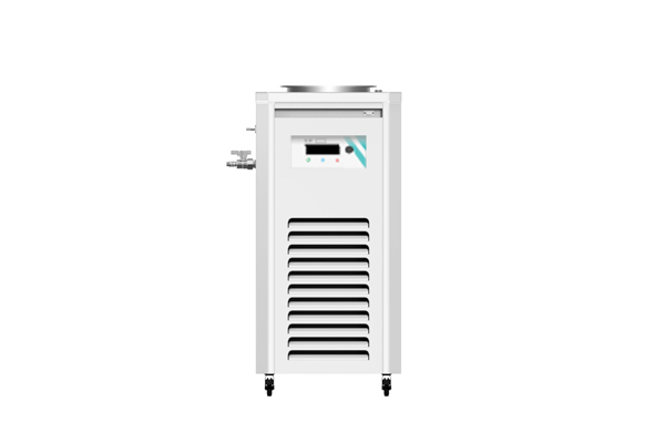 Sabit-Sıcaklık Reaksiyon Banyosu · -40~98 °C · 10 L — DLBC-4010 · Scientz