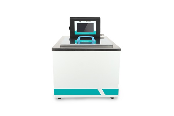 Yüksek Hassasiyetli Isıtma Sirkülatörü (HIGH PRECISION HEATING CIRCULATOR) — GH-15 · Scientz