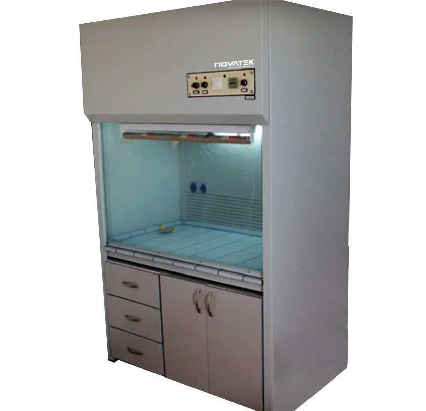 Laminar-Flow-Kabin-Class-1-NOVATEK.jpg Laminar Flow Kabin Class 1 NOVATEK